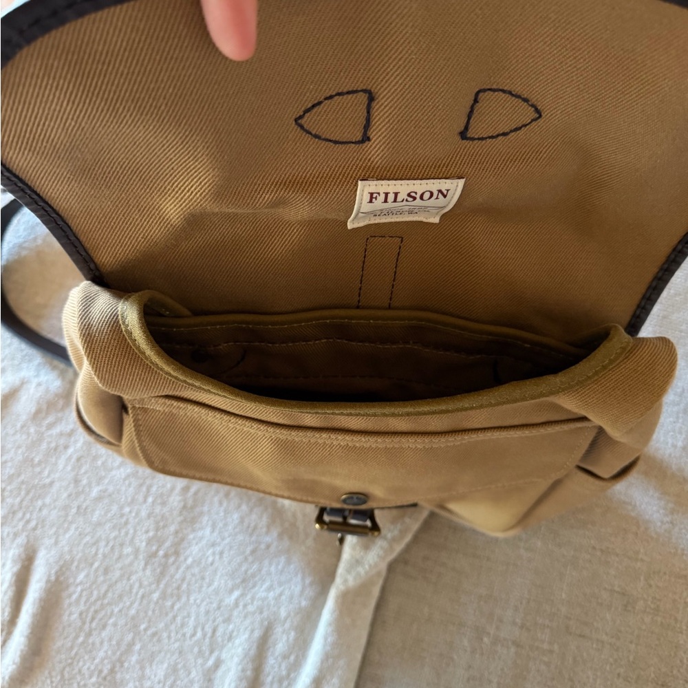 Filson SMALL RUGGED TWILL FIELD BAG - Picture 4 of 7